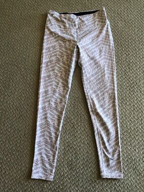 Victoria Sport Knockout Leggings